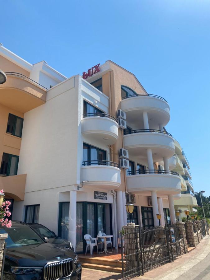 Delux Apartmani Dobrá Voda Exterior foto